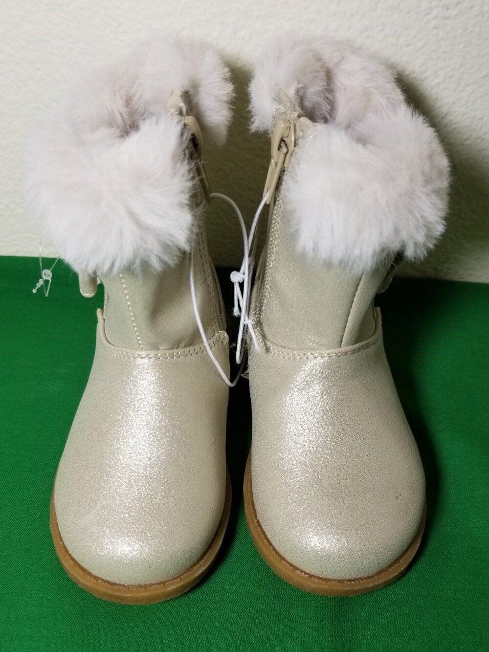 Rachel Shoes Maxine Faux Fur‎ Boots Tan Toddler Size 5 Side Zipper Bow NWOT